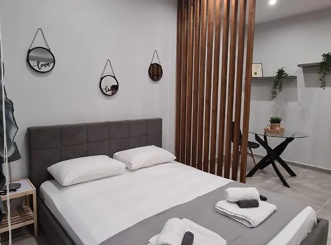 Central Square Apartment 2