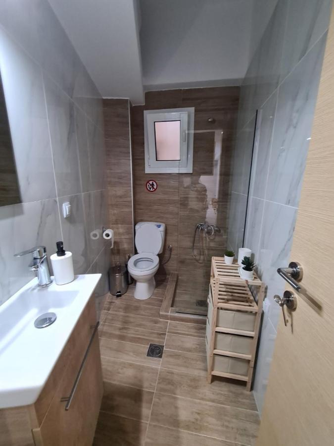Square 2 Apartment *